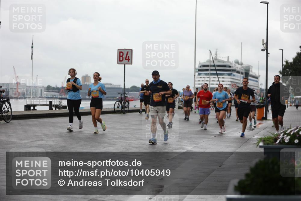 13.09.2026 - Kiel Lauf Andreas Tolksdorf http://msf.ph/oto/10405949 13.09.2026 11:07:38 Kiellinie 3160, 4, 3, 5470, 5170 meine-sportfotos.de