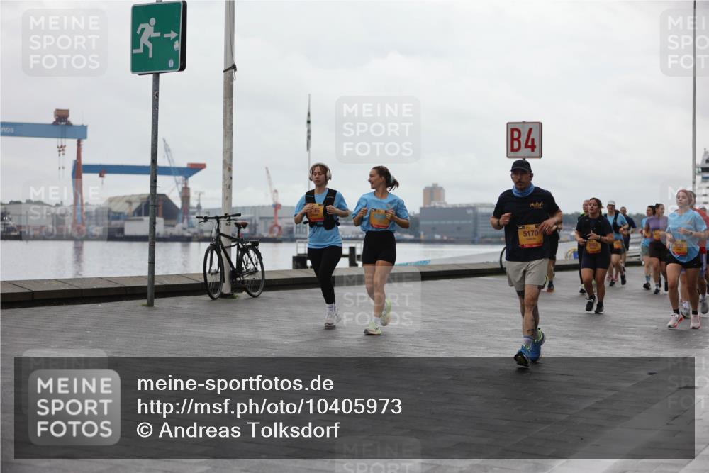 13.09.2026 - Kiel Lauf Andreas Tolksdorf http://msf.ph/oto/10405973 13.09.2026 11:07:39 Kiellinie 3, 3166, 4, 5170, 9239 meine-sportfotos.de