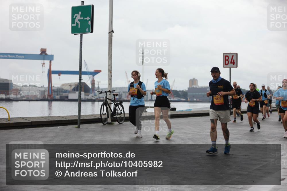 13.09.2026 - Kiel Lauf Andreas Tolksdorf http://msf.ph/oto/10405982 13.09.2026 11:07:40 Kiellinie 4, 3166, 5170, 9239 meine-sportfotos.de