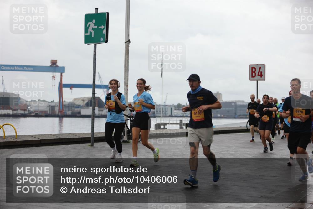 13.09.2026 - Kiel Lauf Andreas Tolksdorf http://msf.ph/oto/10406006 13.09.2026 11:07:40 Kiellinie 3166, 4, 5170, 3983, 5470 meine-sportfotos.de