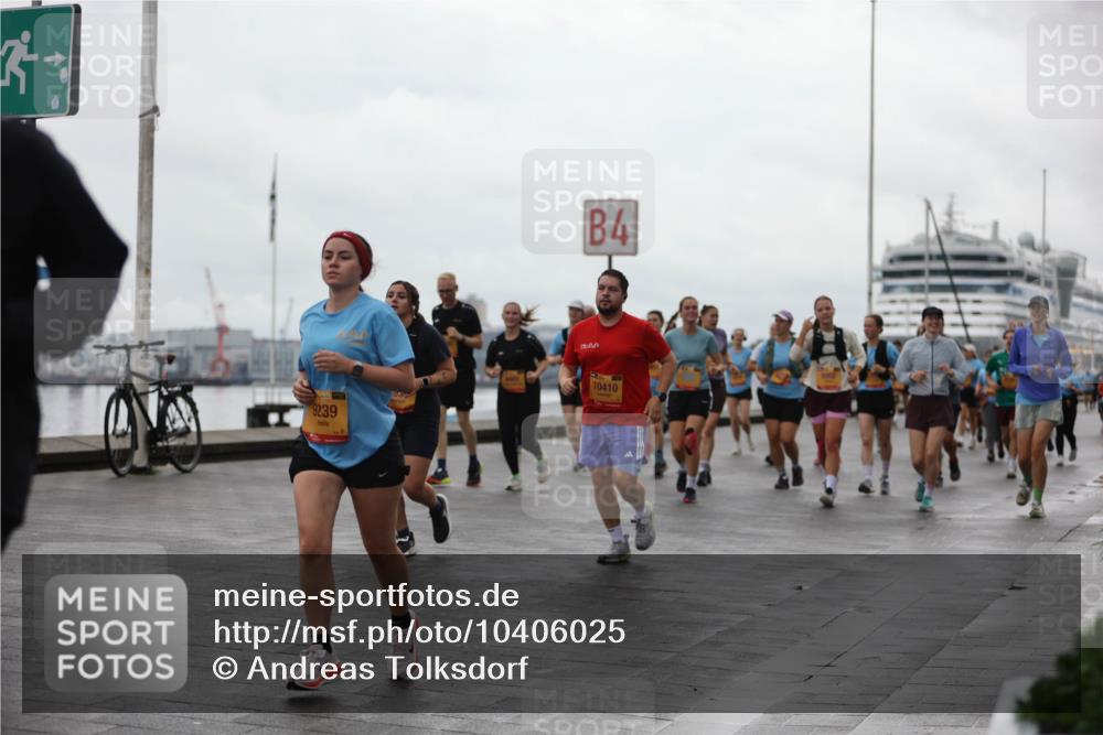 13.09.2026 - Kiel Lauf Andreas Tolksdorf http://msf.ph/oto/10406025 13.09.2026 11:07:43 Kiellinie 9239, 4, 10410 meine-sportfotos.de