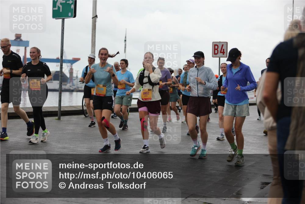 13.09.2026 - Kiel Lauf Andreas Tolksdorf http://msf.ph/oto/10406065 13.09.2026 11:07:47 Kiellinie 4, 39, 4401, 1835, 992, 9902, 4 meine-sportfotos.de