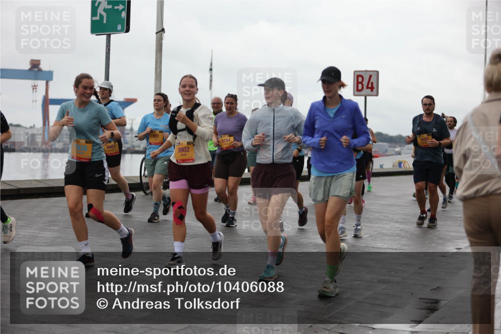 13.09.2026 - Kiel Lauf Andreas Tolksdorf http://msf.ph/oto/10406088 13.09.2026 11:07:47 Kiellinie 35, 7835, 4487, 992, 9902, 3754, 4, 3597 meine-sportfotos.de