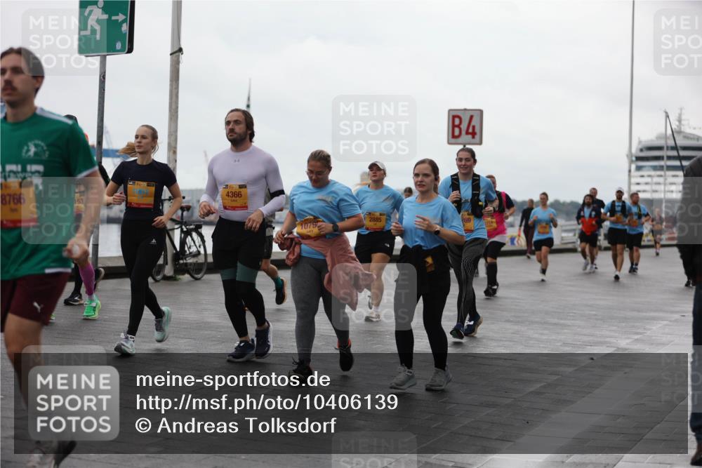 13.09.2026 - Kiel Lauf Andreas Tolksdorf http://msf.ph/oto/10406139 13.09.2026 11:07:53 Kiellinie 8766, 153, 39, 39, 4366, 1079, 4, 269, 2885 meine-sportfotos.de