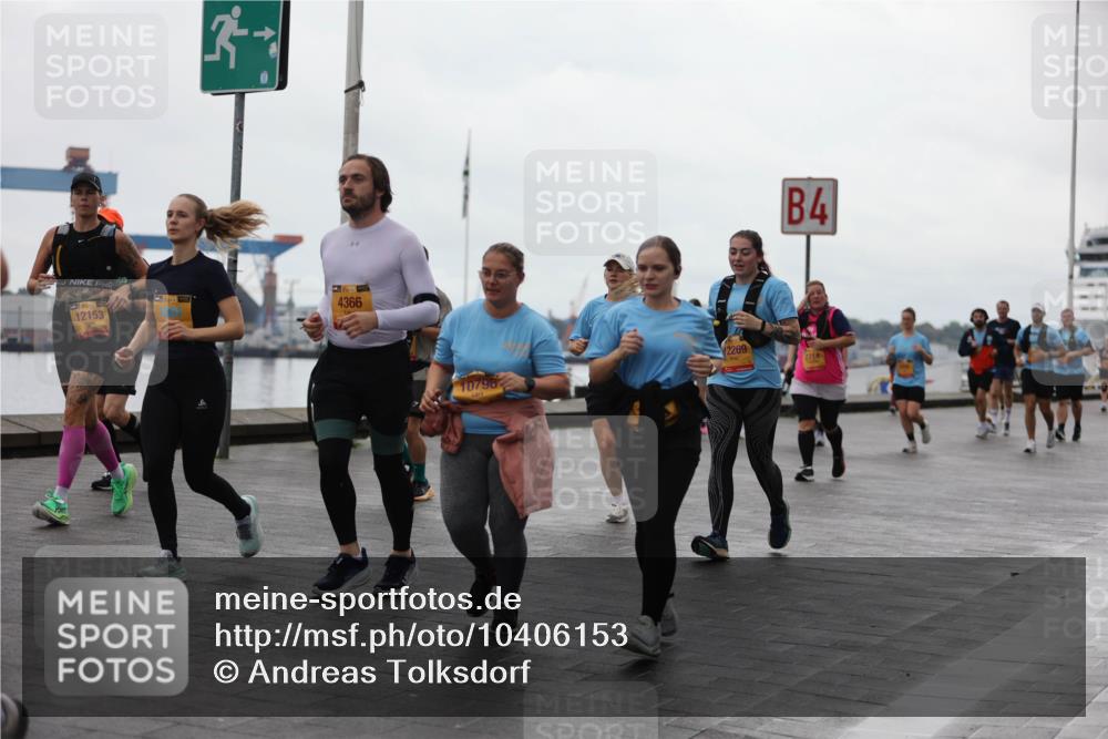 13.09.2026 - Kiel Lauf Andreas Tolksdorf http://msf.ph/oto/10406153 13.09.2026 11:07:54 Kiellinie 12153, 4366, 4, 2269, 2714, 10796 meine-sportfotos.de