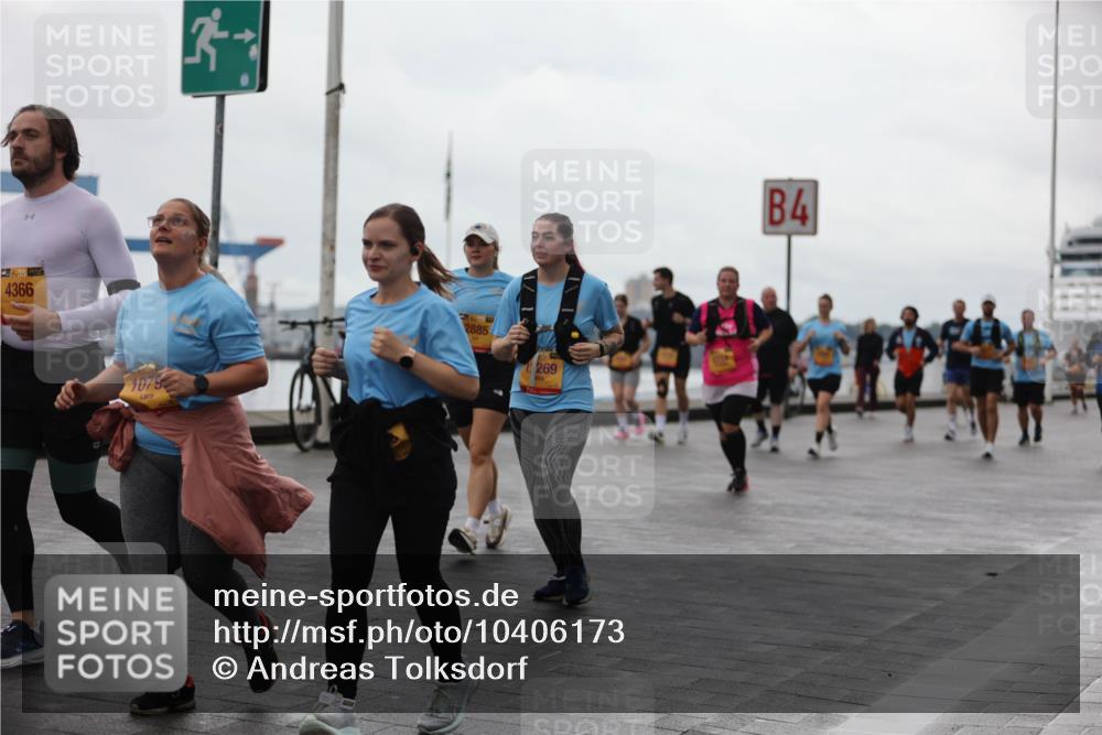 13.09.2026 - Kiel Lauf Andreas Tolksdorf http://msf.ph/oto/10406173 13.09.2026 11:07:55 Kiellinie 39, 4366, 1079, 28854, 269, 4 meine-sportfotos.de