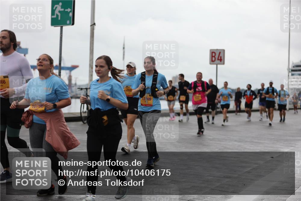 13.09.2026 - Kiel Lauf Andreas Tolksdorf http://msf.ph/oto/10406175 13.09.2026 11:07:55 Kiellinie 39, 366, 10796, 288, 12, 169, 4 meine-sportfotos.de