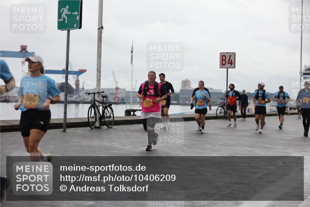 13.09.2026 - Kiel Lauf Andreas Tolksdorf http://msf.ph/oto/10406209 13.09.2026 11:07:57 Kiellinie 2885, 2714, 9716, 4 meine-sportfotos.de