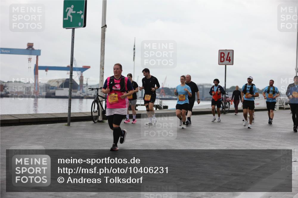 13.09.2026 - Kiel Lauf Andreas Tolksdorf http://msf.ph/oto/10406231 13.09.2026 11:07:57 Kiellinie 2714, 9716, 3959, 4, 2727 meine-sportfotos.de