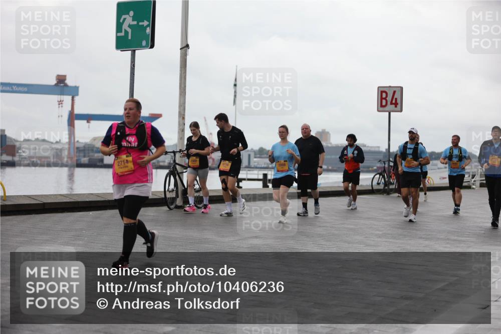 13.09.2026 - Kiel Lauf Andreas Tolksdorf http://msf.ph/oto/10406236 13.09.2026 11:07:58 Kiellinie 31, 2714, 2569, 3959, 9716, 4, 2727 meine-sportfotos.de