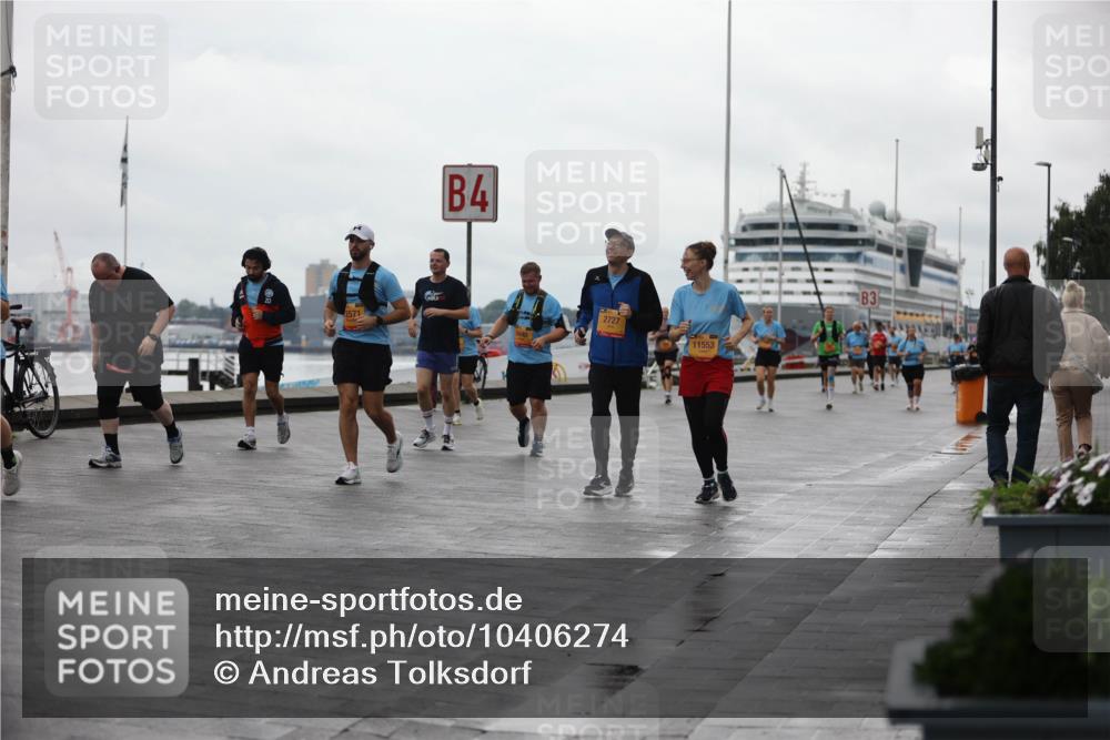 13.09.2026 - Kiel Lauf Andreas Tolksdorf http://msf.ph/oto/10406274 13.09.2026 11:08:00 Kiellinie 2571, 4, 2727, 11553, 3 meine-sportfotos.de