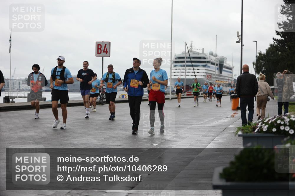 13.09.2026 - Kiel Lauf Andreas Tolksdorf http://msf.ph/oto/10406289 13.09.2026 11:08:00 Kiellinie 4, 6840, 2727, 11553, 3 meine-sportfotos.de
