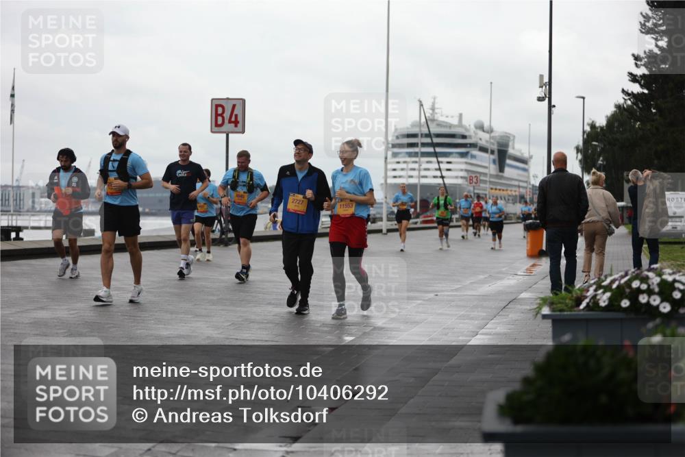 13.09.2026 - Kiel Lauf Andreas Tolksdorf http://msf.ph/oto/10406292 13.09.2026 11:08:00 Kiellinie 4, 6840, 2727, 11553, 3 meine-sportfotos.de