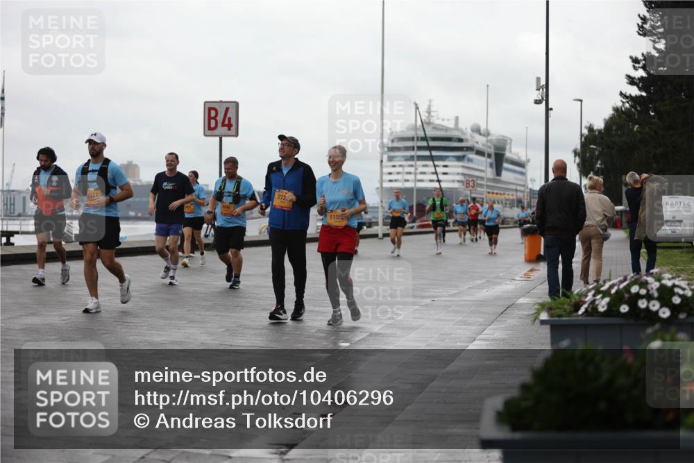 13.09.2026 - Kiel Lauf Andreas Tolksdorf http://msf.ph/oto/10406296 13.09.2026 11:08:00 Kiellinie 2571, 4, 272, 1155, 3 meine-sportfotos.de
