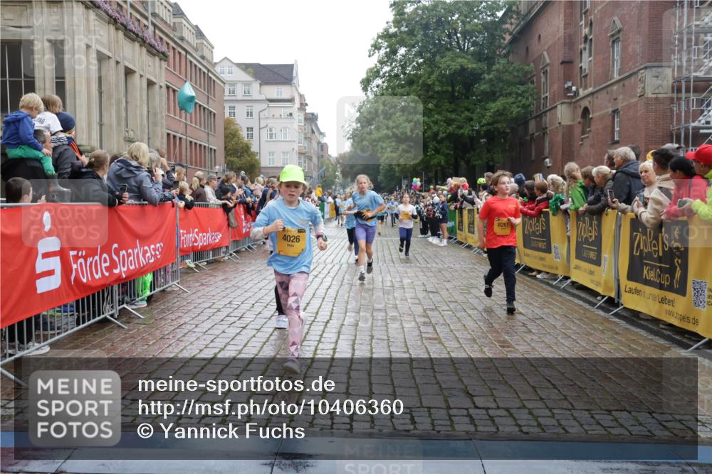13.09.2026 - Kiel Lauf Yannick Fuchs http://msf.ph/oto/10406360 13.09.2026 08:58:49 Ziel 27, 339, 1119, 1348, 3242, 5201, 5536, 5537, 6151, 6573, 6896, 7407, 9773, 10211, 10292, 10821, 11252, 11386, 11924, 12297, 12517, 515, 734, 1158, 1188, 1382, 2100, 2710, 3145, 3150, 3217, 3492, 3686, 4115, 4546, 4550, 4622, 4965, 5092, 5200, 5908, 6588, 7018, 7022, 8067, 8354, 9620, 9701, 9852, 10242, 10890, 10899, 10925, 11077, 11430, 11783, 118, 512, 1848, 2725, 4026, 5106, 5629, 6883, 7028, 7223, 7739, 7916, 8261, 8944, 9215, 734, 2710, 3145, 3150, 3492 meine-sportfotos.de