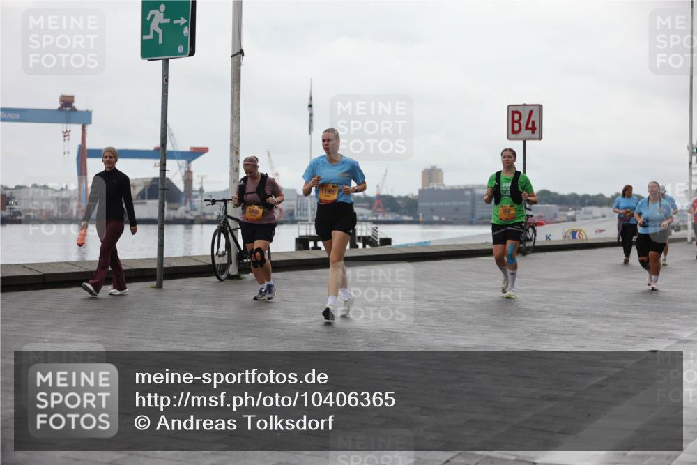 13.09.2026 - Kiel Lauf Andreas Tolksdorf http://msf.ph/oto/10406365 13.09.2026 11:08:12 Kiellinie 382, 3, 6356, 11950, 4, 962 meine-sportfotos.de