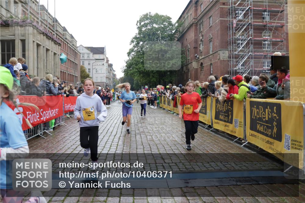 13.09.2026 - Kiel Lauf Yannick Fuchs http://msf.ph/oto/10406371 13.09.2026 08:58:50 Ziel 27, 339, 1119, 1348, 3242, 5201, 5536, 5537, 6151, 6573, 6896, 7223, 7407, 9773, 10211, 10292, 10821, 11252, 11386, 11924, 12297, 12517, 515, 1158, 1188, 1382, 2100, 2710, 3145, 3150, 3217, 3492, 3686, 4115, 4546, 4622, 4965, 5092, 5200, 5536, 5537, 5908, 6588, 7018, 7022, 8067, 8354, 9620, 9701, 9852, 10242, 10890, 10925, 11077, 11430, 11783, 12297, 118, 512, 1848, 2725, 3666, 4026, 5106, 5629, 6883, 7028, 7739, 7916, 8261, 8944, 9215, 734, 2710, 3145, 3150, 3492 meine-sportfotos.de
