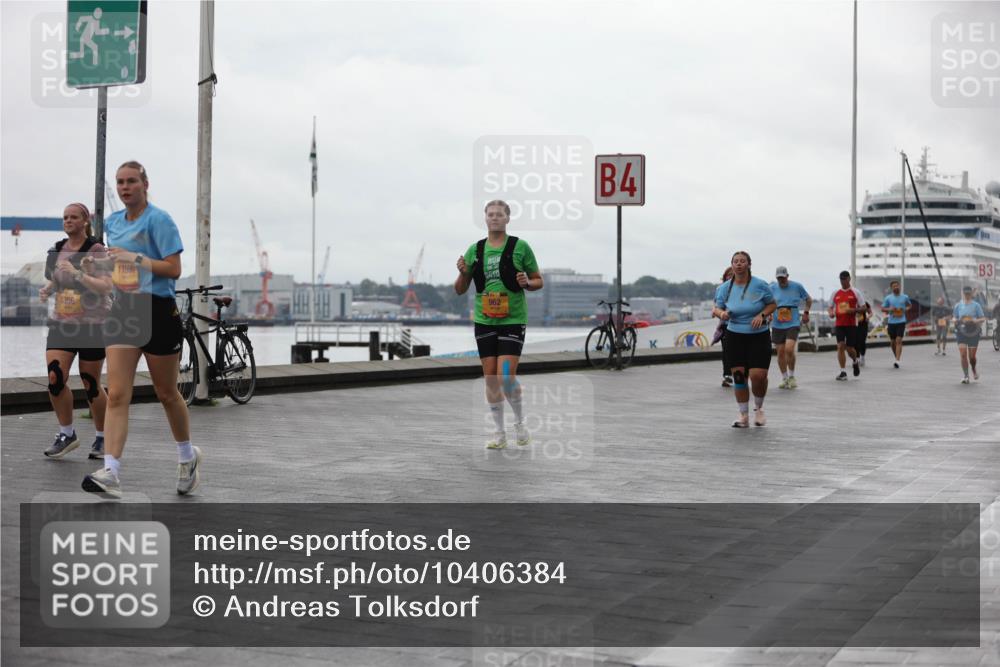 13.09.2026 - Kiel Lauf Andreas Tolksdorf http://msf.ph/oto/10406384 13.09.2026 11:08:13 Kiellinie 6356, 11950, 962, 4, 3 meine-sportfotos.de