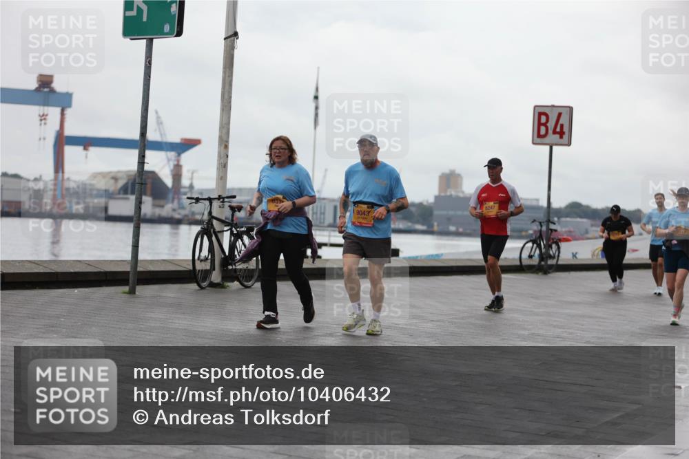 13.09.2026 - Kiel Lauf Andreas Tolksdorf http://msf.ph/oto/10406432 13.09.2026 11:08:21 Kiellinie 9043, 8247, 4 meine-sportfotos.de