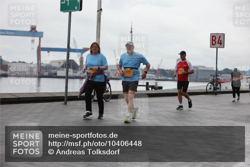 13.09.2026 - Kiel Lauf Andreas Tolksdorf http://msf.ph/oto/10406448 13.09.2026 11:08:21 Kiellinie 9043, 8247, 4 meine-sportfotos.de