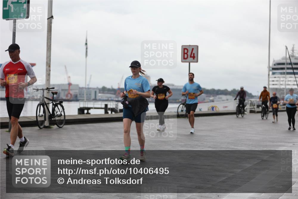 13.09.2026 - Kiel Lauf Andreas Tolksdorf http://msf.ph/oto/10406495 13.09.2026 11:08:25 Kiellinie 8247, 4 meine-sportfotos.de