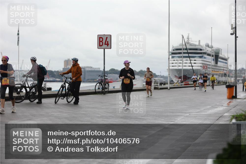 13.09.2026 - Kiel Lauf Andreas Tolksdorf http://msf.ph/oto/10406576 13.09.2026 11:08:36 Kiellinie 564, 4, 5176, 3 meine-sportfotos.de