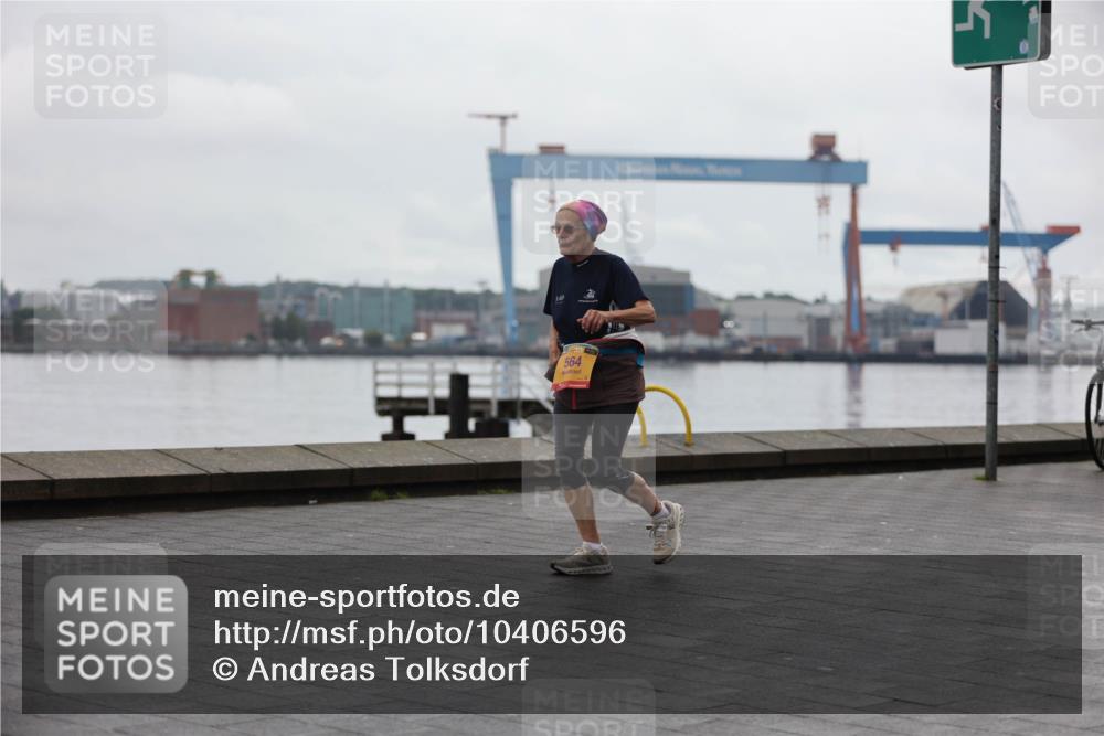 13.09.2026 - Kiel Lauf Andreas Tolksdorf http://msf.ph/oto/10406596 13.09.2026 11:08:39 Kiellinie 564 meine-sportfotos.de