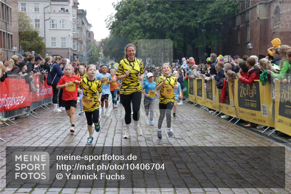 13.09.2026 - Kiel Lauf Yannick Fuchs http://msf.ph/oto/10406704 13.09.2026 08:59:25 Ziel 125, 1413, 1549, 1792, 2342, 3165, 3767, 3803, 3958, 4164, 4426, 4444, 4498, 4886, 5016, 5131, 5590, 6480, 6816, 6943, 6944, 7320, 7337, 7371, 7396, 7401, 7706, 8069, 8153, 9293, 9358, 9623, 10682, 10723, 11189, 11395, 11617, 11808, 12004, 12383, 118, 512, 1848, 2725, 3242, 3543, 3666, 3767, 4026, 4064, 4444, 5106, 5629, 6883, 6896, 7028, 7223, 7706, 7739, 7916, 8261, 8944, 9215, 9430, 10292, 10334, 11201, 11575, 11924, 579, 3537, 3890, 4481, 12517 meine-sportfotos.de
