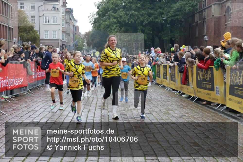 13.09.2026 - Kiel Lauf Yannick Fuchs http://msf.ph/oto/10406706 13.09.2026 08:59:25 Ziel 125, 1413, 1549, 1792, 2342, 3165, 3767, 3803, 3958, 4164, 4426, 4444, 4498, 4886, 5016, 5131, 5590, 6480, 6816, 6943, 6944, 7320, 7337, 7371, 7396, 7401, 7706, 8069, 8153, 9293, 9358, 9623, 10682, 10723, 11189, 11395, 11617, 11808, 12004, 12383, 118, 512, 1848, 2725, 3242, 3543, 3666, 3767, 4026, 4064, 4444, 5106, 5629, 6883, 6896, 7028, 7223, 7706, 7739, 7916, 8261, 8944, 9215, 9430, 10292, 10334, 11201, 11575, 11924, 579, 3537, 3890, 4481, 12517 meine-sportfotos.de