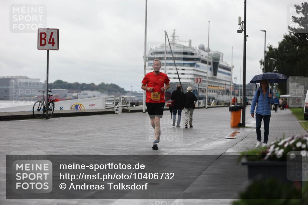 13.09.2026 - Kiel Lauf Andreas Tolksdorf http://msf.ph/oto/10406732 13.09.2026 11:09:20 Kiellinie 4, 3898, 3 meine-sportfotos.de