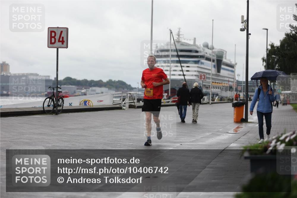 13.09.2026 - Kiel Lauf Andreas Tolksdorf http://msf.ph/oto/10406742 13.09.2026 11:09:21 Kiellinie 4, 3898, 3 meine-sportfotos.de