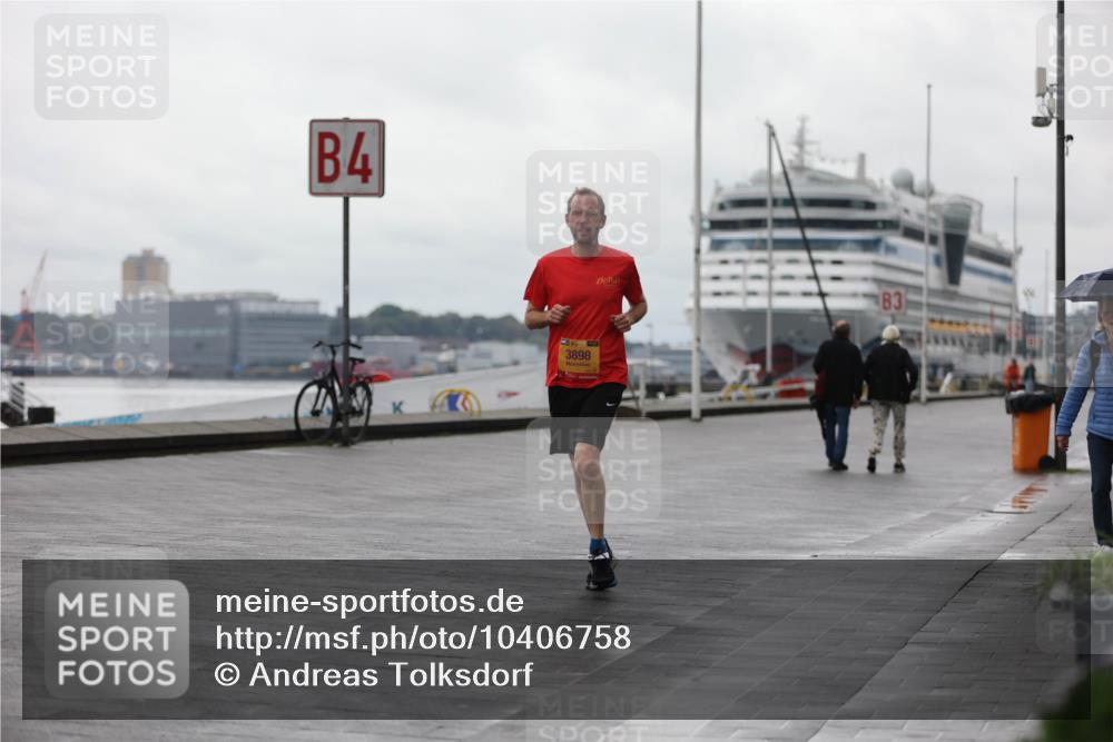 13.09.2026 - Kiel Lauf Andreas Tolksdorf http://msf.ph/oto/10406758 13.09.2026 11:09:22 Kiellinie 4, 3898, 83 meine-sportfotos.de