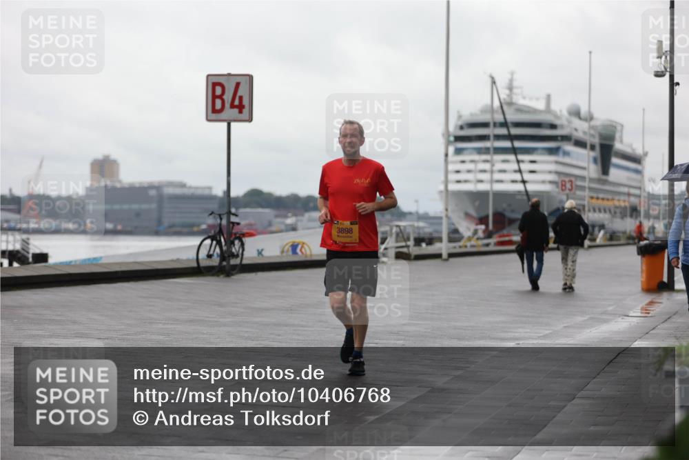 13.09.2026 - Kiel Lauf Andreas Tolksdorf http://msf.ph/oto/10406768 13.09.2026 11:09:22 Kiellinie 4, 3898, 3 meine-sportfotos.de
