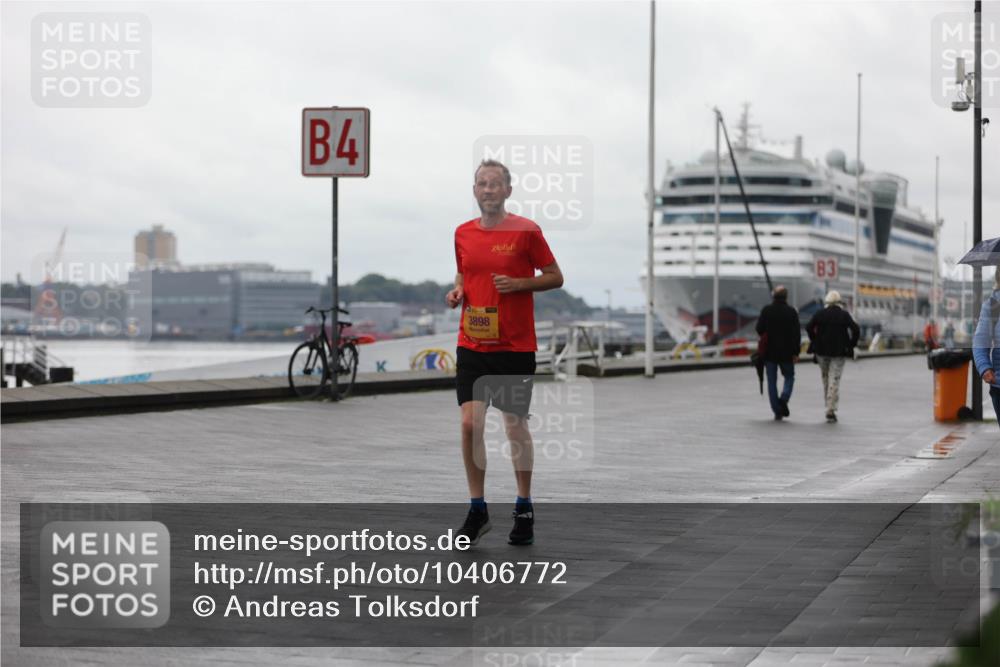 13.09.2026 - Kiel Lauf Andreas Tolksdorf http://msf.ph/oto/10406772 13.09.2026 11:09:22 Kiellinie 4, 3898, 3 meine-sportfotos.de
