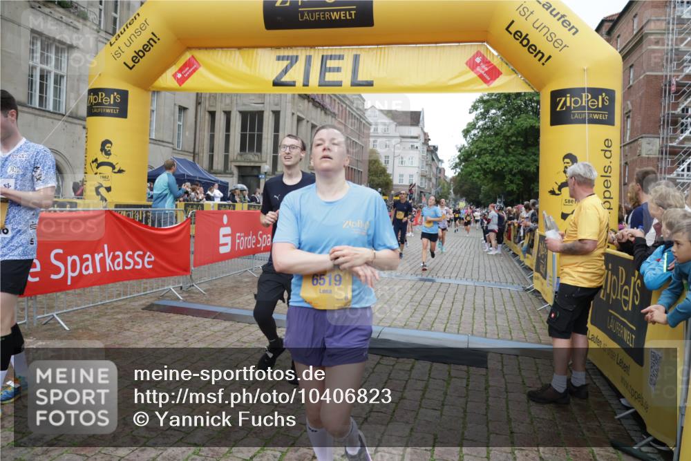 13.09.2026 - Kiel Lauf Yannick Fuchs http://msf.ph/oto/10406823 13.09.2026 10:33:07 Ziel 1327, 3997, 6988, 7030, 10181, 10552, 10773, 32, 342, 870, 875, 1393, 1467, 1612, 1801, 3327, 4236, 4393, 4963, 5721, 6337, 7471, 7650, 8033, 8621, 8683, 9123, 9222, 9879, 10338, 11299, 11597, 12353, 12728, 864, 1331, 1525, 1979, 2824, 3991, 4929, 5197, 5274, 5907, 6537, 6775, 7709, 8280, 9411, 9891, 9975, 10331, 10448, 11063, 11754, 12277, 12339, 1393, 3170, 4236, 4512, 6435, 8033, 8683, 9123, 11299, 11319, 12071, 12367 meine-sportfotos.de