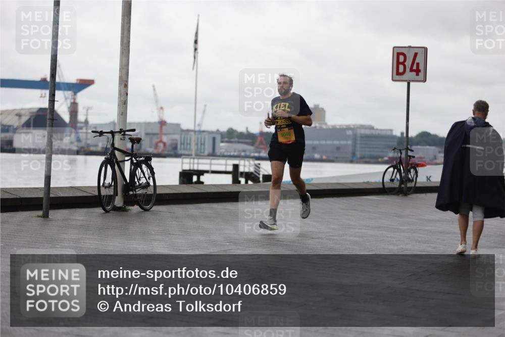13.09.2026 - Kiel Lauf Andreas Tolksdorf http://msf.ph/oto/10406859 13.09.2026 11:12:43 Kiellinie 9046, 4 meine-sportfotos.de