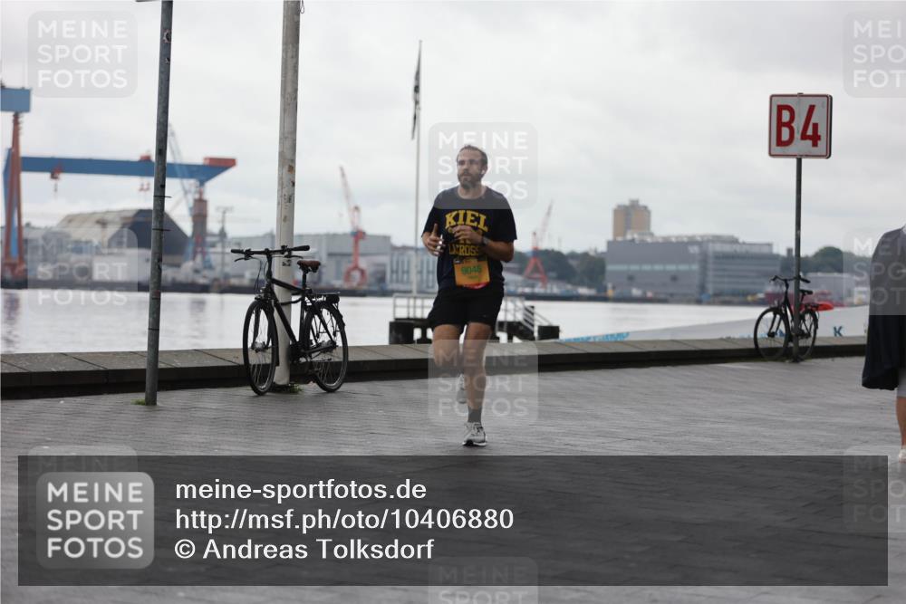 13.09.2026 - Kiel Lauf Andreas Tolksdorf http://msf.ph/oto/10406880 13.09.2026 11:12:43 Kiellinie 9046, 4 meine-sportfotos.de