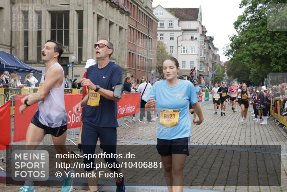 13.09.2026 - Kiel Lauf Yannick Fuchs http://msf.ph/oto/10406881 13.09.2026 10:33:11 Ziel 1327, 1525, 2824, 3997, 5907, 6988, 7030, 7709, 8280, 10181, 10448, 10552, 10773, 11754, 12277, 12339, 32, 342, 870, 875, 1467, 1612, 1801, 3327, 4393, 4963, 5721, 6337, 7471, 7650, 8621, 9222, 9879, 10338, 11597, 12353, 12728, 813, 864, 1331, 1979, 3991, 4929, 5197, 5274, 6537, 6775, 9411, 9891, 9975, 10331, 11063, 870, 1393, 4236, 4512, 8033, 8621, 8683, 9123, 11299, 11319 meine-sportfotos.de