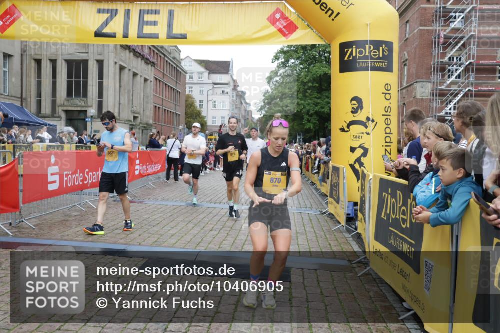 13.09.2026 - Kiel Lauf Yannick Fuchs http://msf.ph/oto/10406905 13.09.2026 10:33:15 Ziel 864, 1327, 1525, 2824, 3991, 3997, 4929, 5197, 5274, 5907, 6537, 6988, 7030, 7709, 8280, 9411, 9891, 9975, 10181, 10448, 10552, 10773, 11754, 12277, 12339, 32, 342, 875, 1467, 1612, 1801, 3327, 4393, 4963, 5721, 6337, 7471, 7650, 9222, 9879, 10338, 10552, 11597, 12353, 12728, 813, 1331, 1958, 1979, 2775, 5961, 6080, 6775, 8641, 8938, 8940, 10331, 11063, 870, 875, 1393, 1612, 1801, 5721, 8033, 8621, 8683, 9123, 12353 meine-sportfotos.de