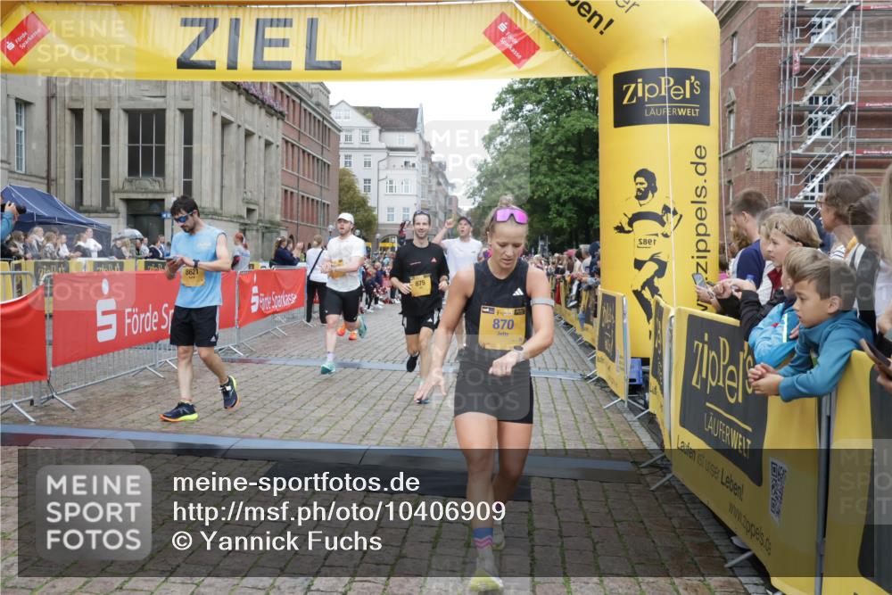 13.09.2026 - Kiel Lauf Yannick Fuchs http://msf.ph/oto/10406909 13.09.2026 10:33:15 Ziel 864, 1327, 1525, 2824, 3991, 3997, 4929, 5197, 5274, 5907, 6537, 6988, 7030, 7709, 8280, 9411, 9891, 9975, 10181, 10448, 10552, 10773, 11754, 12277, 12339, 32, 342, 875, 1467, 1612, 1801, 3327, 4393, 4963, 5721, 6337, 7471, 7650, 9222, 9879, 10338, 10552, 11597, 12353, 12728, 813, 1331, 1958, 1979, 2775, 5961, 6080, 6775, 8641, 8938, 8940, 10331, 11063, 870, 875, 1393, 1612, 1801, 5721, 8033, 8621, 8683, 9123, 12353 meine-sportfotos.de