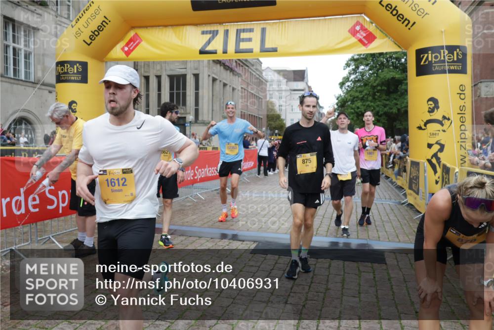 13.09.2026 - Kiel Lauf Yannick Fuchs http://msf.ph/oto/10406931 13.09.2026 10:33:17 Ziel 864, 1327, 1525, 2824, 3991, 3997, 4929, 5197, 5274, 5907, 6537, 6988, 7030, 7709, 8280, 9411, 9891, 9975, 10181, 10448, 10773, 11063, 11754, 12277, 12339, 32, 342, 1467, 1801, 3327, 3997, 4393, 4963, 6337, 7471, 7650, 9222, 9879, 10338, 10552, 11597, 12353, 12728, 435, 813, 1331, 1958, 1979, 2775, 5961, 6080, 6569, 6775, 8641, 8938, 8940, 10331, 10984, 12729, 870, 875, 1393, 1612, 1801, 4393, 4963, 5721, 7471, 7650, 8621, 8683, 12353 meine-sportfotos.de