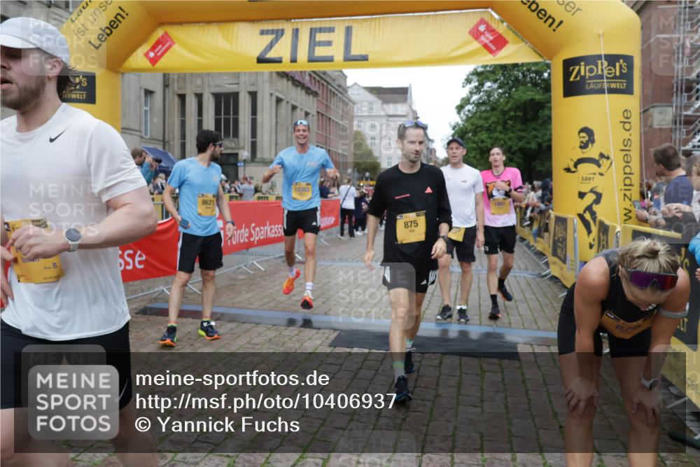 13.09.2026 - Kiel Lauf Yannick Fuchs http://msf.ph/oto/10406937 13.09.2026 10:33:17 Ziel 864, 1327, 1525, 2824, 3991, 3997, 4929, 5197, 5274, 5907, 6537, 6988, 7030, 7709, 8280, 9411, 9891, 9975, 10181, 10448, 10773, 11063, 11754, 12277, 12339, 32, 342, 1467, 1801, 3327, 3997, 4393, 4963, 6337, 7471, 7650, 9222, 9879, 10338, 10552, 11597, 12353, 12728, 435, 813, 1331, 1958, 1979, 2775, 5961, 6080, 6569, 6775, 8641, 8938, 8940, 10331, 10984, 12729, 870, 875, 1393, 1612, 1801, 4393, 4963, 5721, 7471, 7650, 8621, 8683, 12353 meine-sportfotos.de