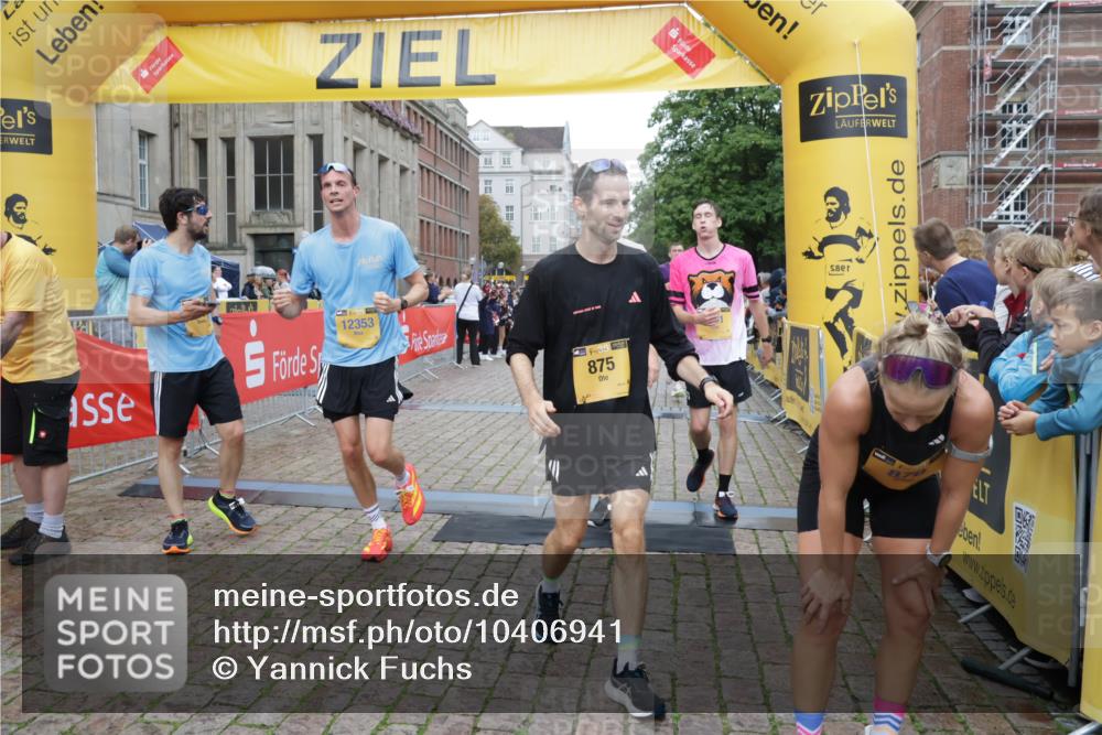 13.09.2026 - Kiel Lauf Yannick Fuchs http://msf.ph/oto/10406941 13.09.2026 10:33:18 Ziel 864, 1327, 1331, 1525, 1979, 2824, 3991, 4929, 5197, 5274, 5907, 6537, 6988, 7030, 7709, 8280, 9411, 9891, 9975, 10181, 10331, 10448, 10773, 11063, 11754, 12277, 12339, 32, 342, 1467, 3327, 3997, 4393, 4963, 6337, 7471, 7650, 9222, 9879, 10181, 10338, 10552, 11597, 12728, 435, 813, 1958, 2073, 2775, 3323, 3799, 5961, 6080, 6569, 6775, 8641, 8938, 8940, 10984, 11289, 12729, 342, 870, 875, 1612, 1801, 4393, 4963, 5721, 7471, 7650, 8621, 11597, 12353 meine-sportfotos.de