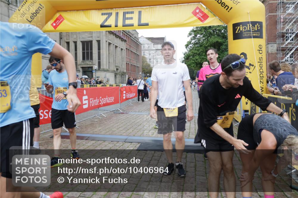 13.09.2026 - Kiel Lauf Yannick Fuchs http://msf.ph/oto/10406964 13.09.2026 10:33:19 Ziel 864, 1327, 1331, 1525, 1979, 2824, 3991, 4929, 5197, 5274, 5907, 6537, 6988, 7030, 7709, 8280, 9411, 9891, 9975, 10331, 10448, 10773, 11063, 11754, 12277, 12339, 32, 342, 1467, 3327, 3997, 4393, 4963, 6337, 6988, 7471, 7650, 9222, 9879, 10181, 10338, 10552, 11597, 12728, 435, 446, 813, 1958, 2073, 2775, 3323, 3799, 5961, 6080, 6569, 6775, 8225, 8641, 8938, 8940, 10984, 11289, 12729, 342, 870, 875, 1612, 1801, 4393, 4963, 5721, 6337, 7471, 7650, 8621, 10338, 11597, 12353 meine-sportfotos.de
