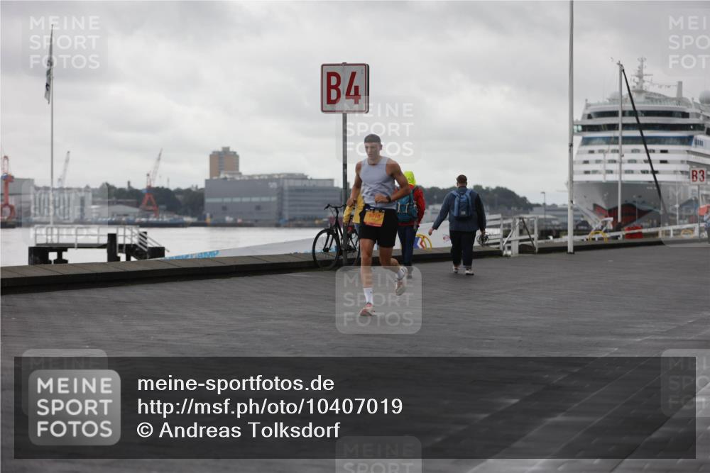 13.09.2026 - Kiel Lauf Andreas Tolksdorf http://msf.ph/oto/10407019 13.09.2026 11:17:09 Kiellinie 4, 3 meine-sportfotos.de