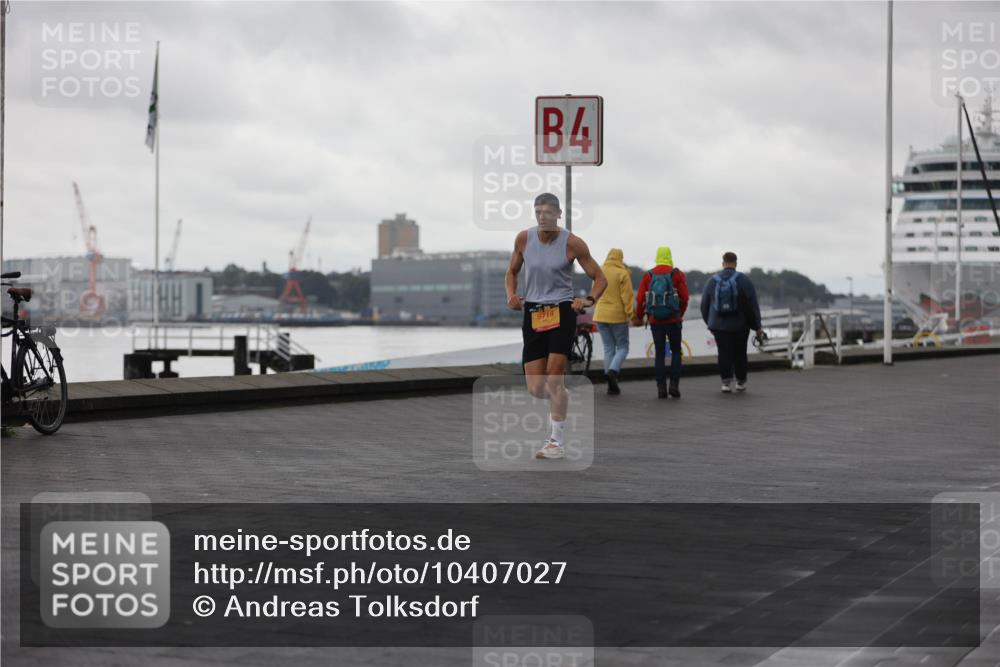 13.09.2026 - Kiel Lauf Andreas Tolksdorf http://msf.ph/oto/10407027 13.09.2026 11:17:10 Kiellinie 5718, 4 meine-sportfotos.de