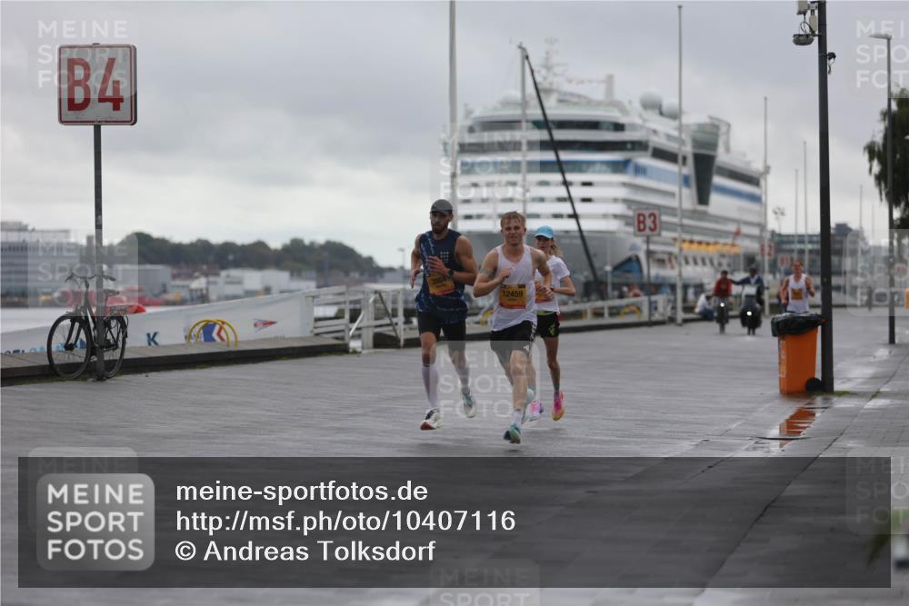 13.09.2026 - Kiel Lauf Andreas Tolksdorf http://msf.ph/oto/10407116 13.09.2026 11:36:26 Kiellinie 4, 3904, 12459, 3 meine-sportfotos.de