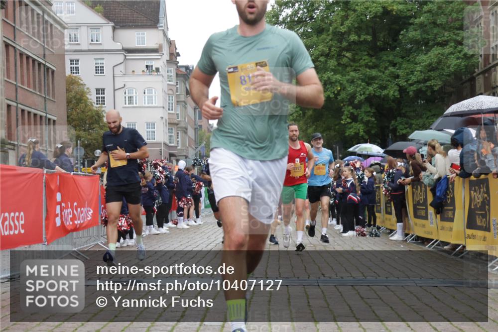 13.09.2026 - Kiel Lauf Yannick Fuchs http://msf.ph/oto/10407127 13.09.2026 10:34:06 Ziel 1299, 1352, 2009, 2333, 2577, 3099, 3395, 3704, 3819, 5175, 5773, 7378, 7925, 7932, 8022, 9078, 9373, 9491, 10179, 10310, 11002, 11318, 11732, 12169, 115, 435, 446, 908, 965, 1730, 1958, 2073, 2285, 2775, 3323, 3799, 3924, 4300, 4739, 4776, 5160, 5961, 6080, 6569, 6973, 7372, 7925, 8225, 8362, 8641, 8896, 8938, 8940, 9081, 10984, 11289, 11591, 11604, 11707, 12729, 93, 244, 1086, 1668, 2094, 3384, 4466, 4679, 4820, 5165, 6344, 8646, 9788, 10893, 12120 meine-sportfotos.de