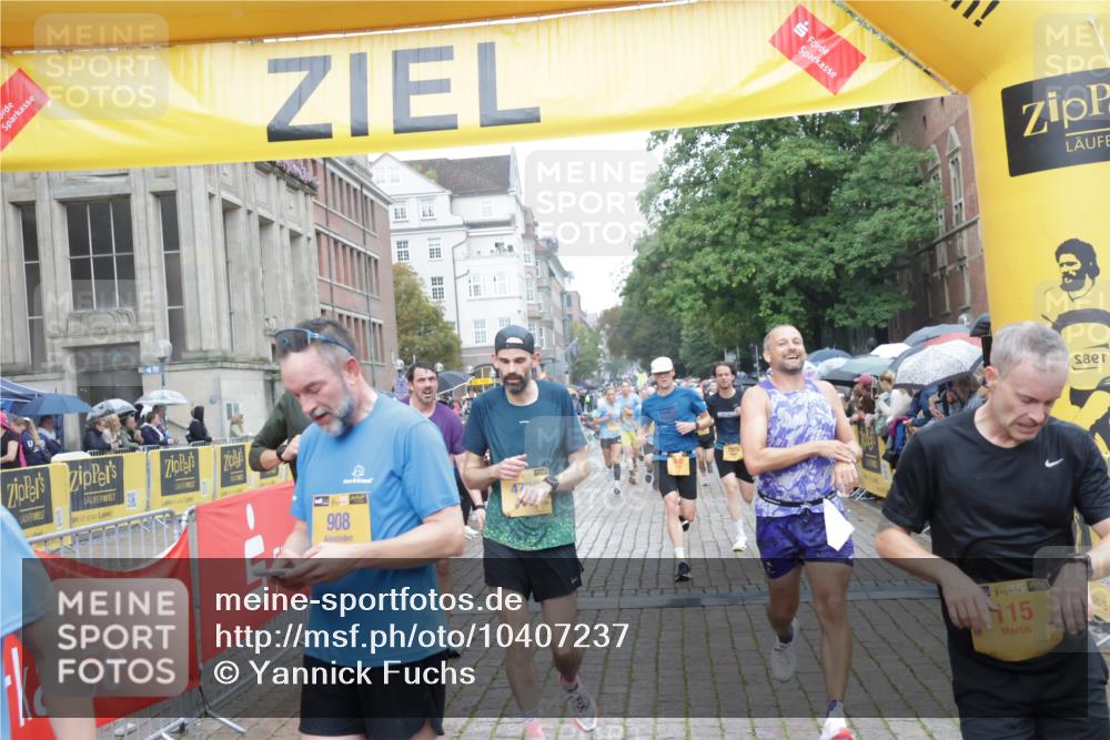 13.09.2026 - Kiel Lauf Yannick Fuchs http://msf.ph/oto/10407237 13.09.2026 10:34:29 Ziel 93, 1086, 2094, 2465, 3180, 4351, 4608, 4723, 4735, 4820, 5125, 5737, 5996, 6260, 7387, 7928, 7933, 8480, 12020, 12070, 244, 965, 1299, 1352, 1668, 2009, 2333, 2577, 3099, 3384, 3395, 3704, 3819, 4466, 4679, 5165, 5175, 5773, 6344, 7378, 7925, 7932, 8022, 8646, 9078, 9081, 9373, 9491, 9788, 10179, 10310, 10893, 11002, 11153, 11318, 11732, 12020, 12120, 12169, 1307, 1667, 2044, 2432, 2449, 3864, 5576, 6225, 6941, 7672, 8195, 8746, 9276, 10549, 10904 meine-sportfotos.de