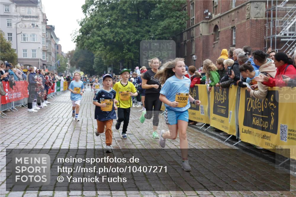 13.09.2026 - Kiel Lauf Yannick Fuchs http://msf.ph/oto/10407271 13.09.2026 09:00:16 Ziel 65, 783, 1538, 2513, 3549, 4001, 4661, 4793, 4821, 6258, 6606, 9003, 9421, 9520, 10083, 10223, 10592, 12137, 12662, 28, 533, 621, 780, 1871, 2789, 2906, 2918, 2962, 3545, 3568, 3865, 3867, 4001, 6271, 7624, 7746, 7919, 8673, 8692, 9036, 9939, 10083, 12298, 12371, 897, 1284, 2894, 4093, 6487, 6808, 10304, 10561, 10562, 11727, 12051, 533, 621, 2906, 2962, 3537, 7919, 8530, 8932, 9151, 9394, 11364, 11980, 12329 meine-sportfotos.de